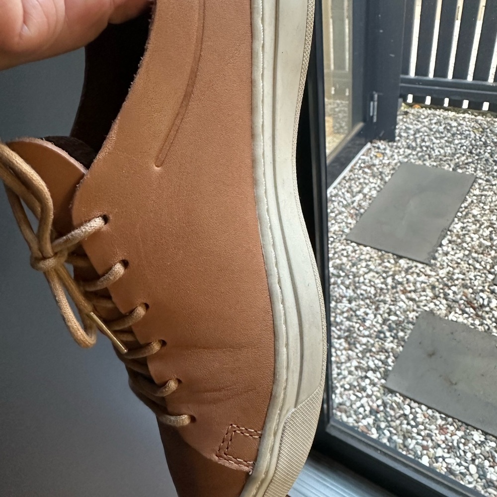 Lacoste L12.12 unlined leather tan sneaker -38 - Picture 9 of 13